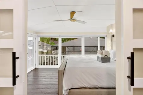 1099 Grove Avenue Mount Dora FL 32757
