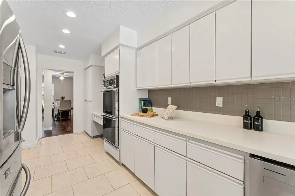 136 Sheffield Circle E Palm Harbor FL 34683