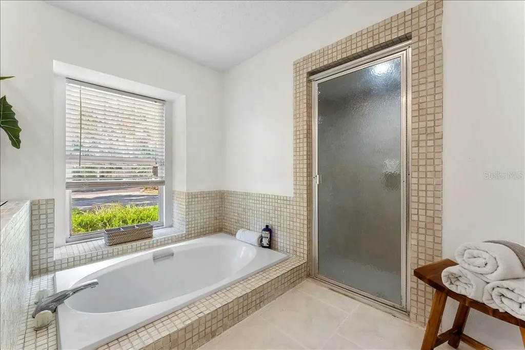 136 Sheffield Circle E Palm Harbor FL 34683