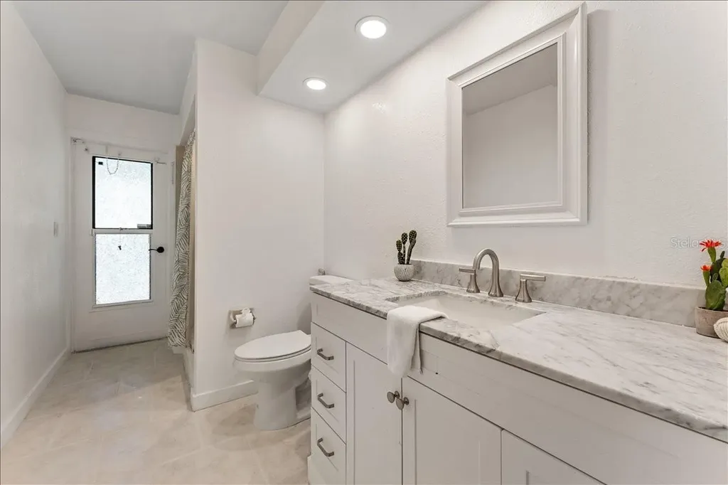136 Sheffield Circle E Palm Harbor FL 34683