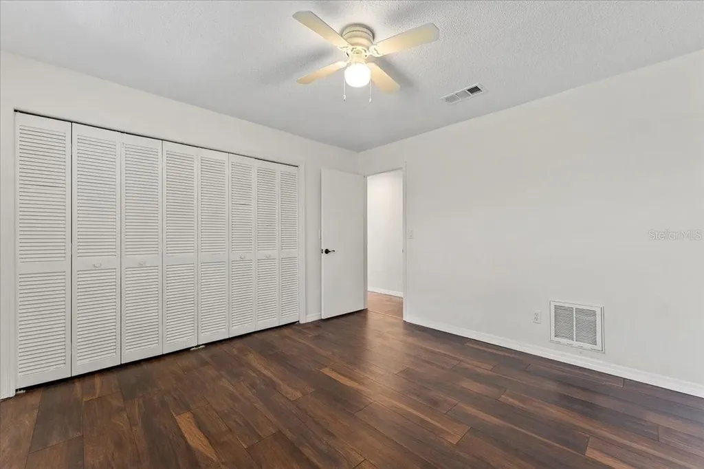 136 Sheffield Circle E Palm Harbor FL 34683