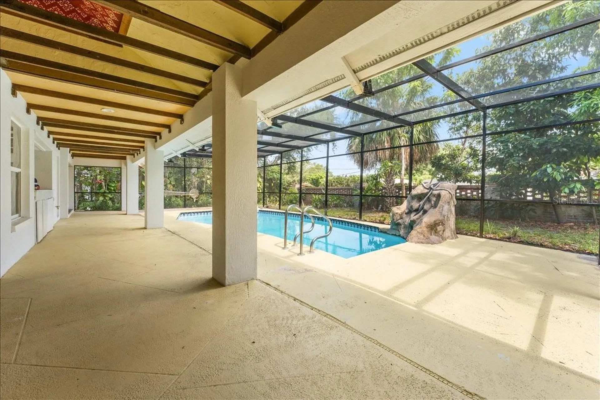 136 Sheffield Circle E Palm Harbor FL 34683