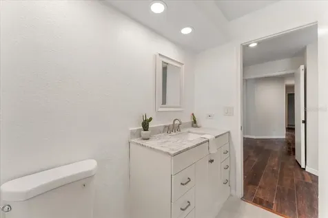 136 Sheffield Circle E Palm Harbor FL 34683