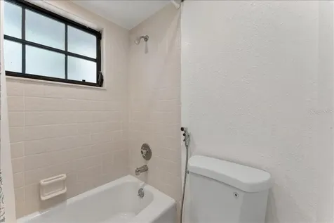 136 Sheffield Circle E Palm Harbor FL 34683