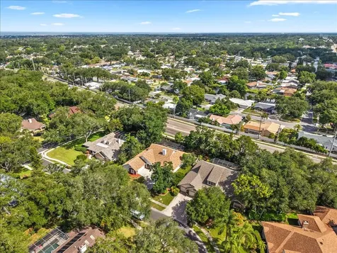 136 Sheffield Circle E Palm Harbor FL 34683