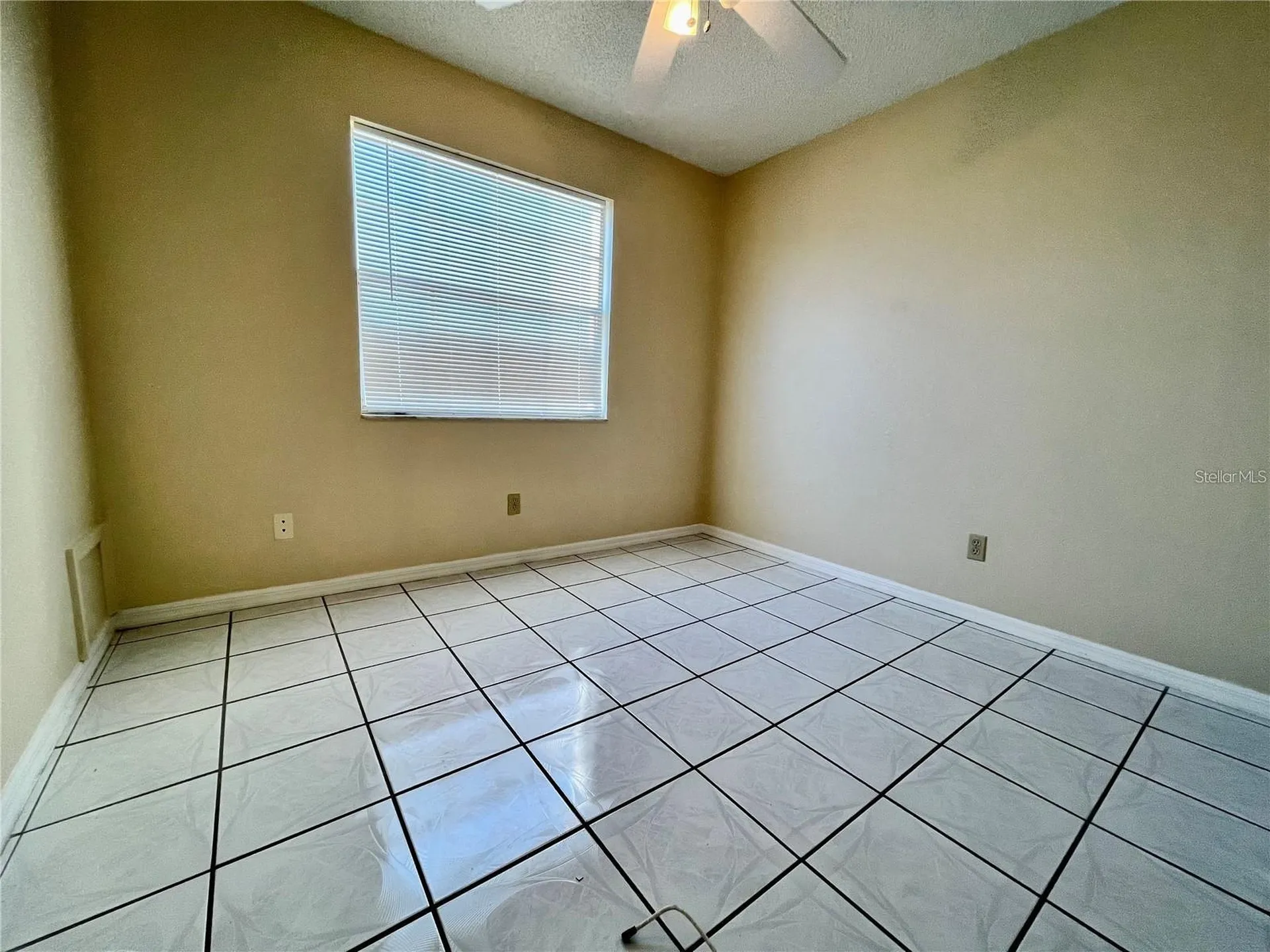 6908 Stones Throw Circle N St Petersburg FL 33710