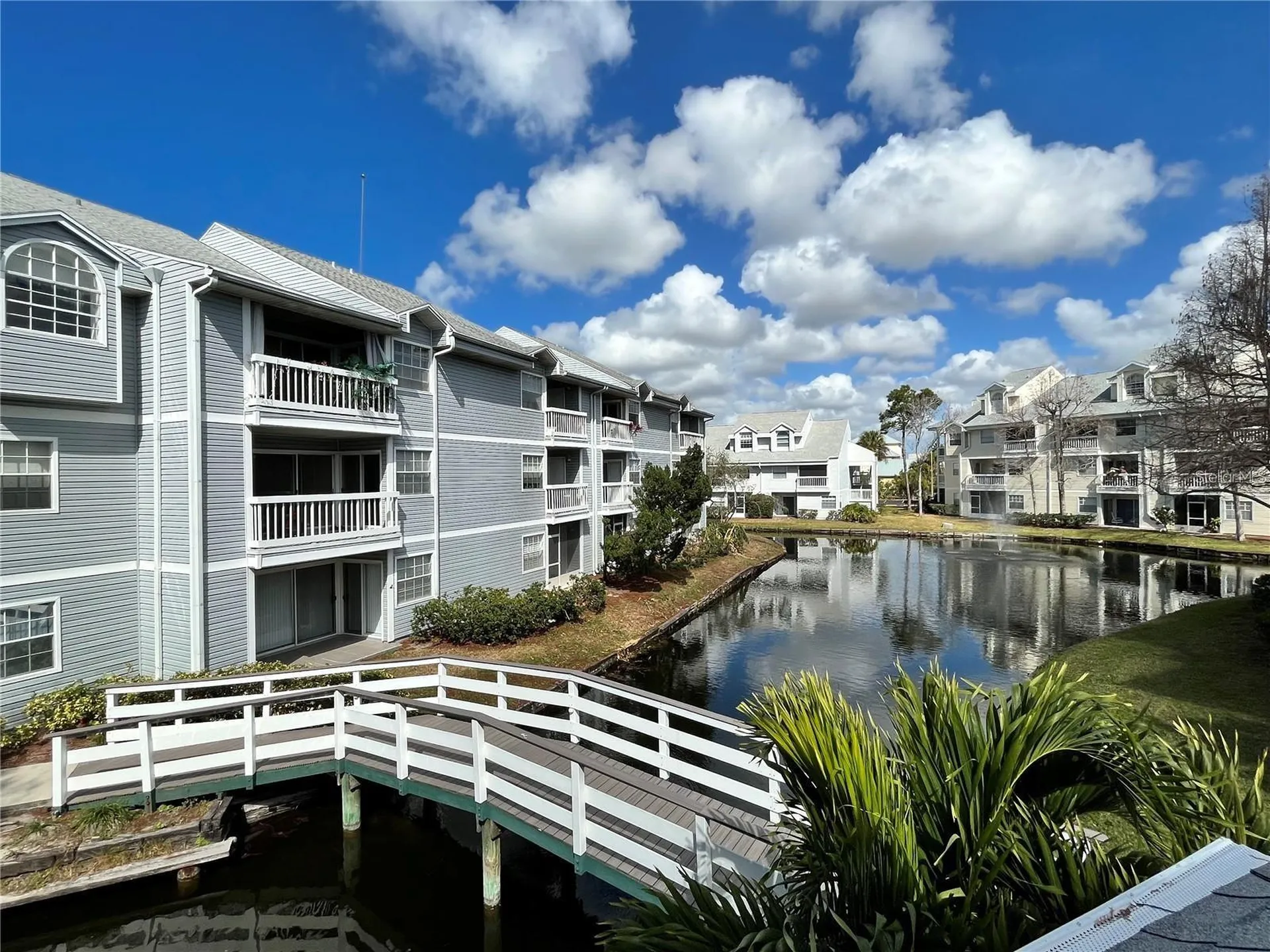 6908 Stones Throw Circle N St Petersburg FL 33710