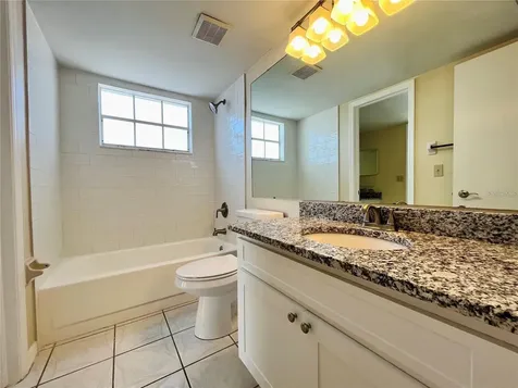 6908 Stones Throw Circle N St Petersburg FL 33710