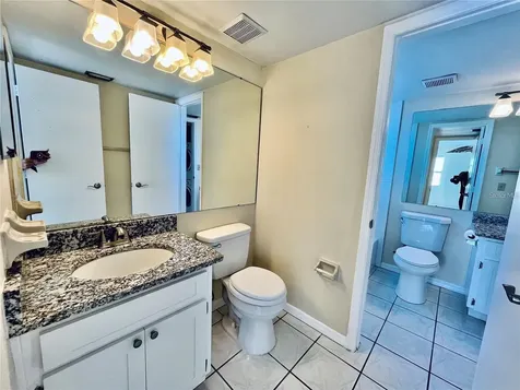6908 Stones Throw Circle N St Petersburg FL 33710