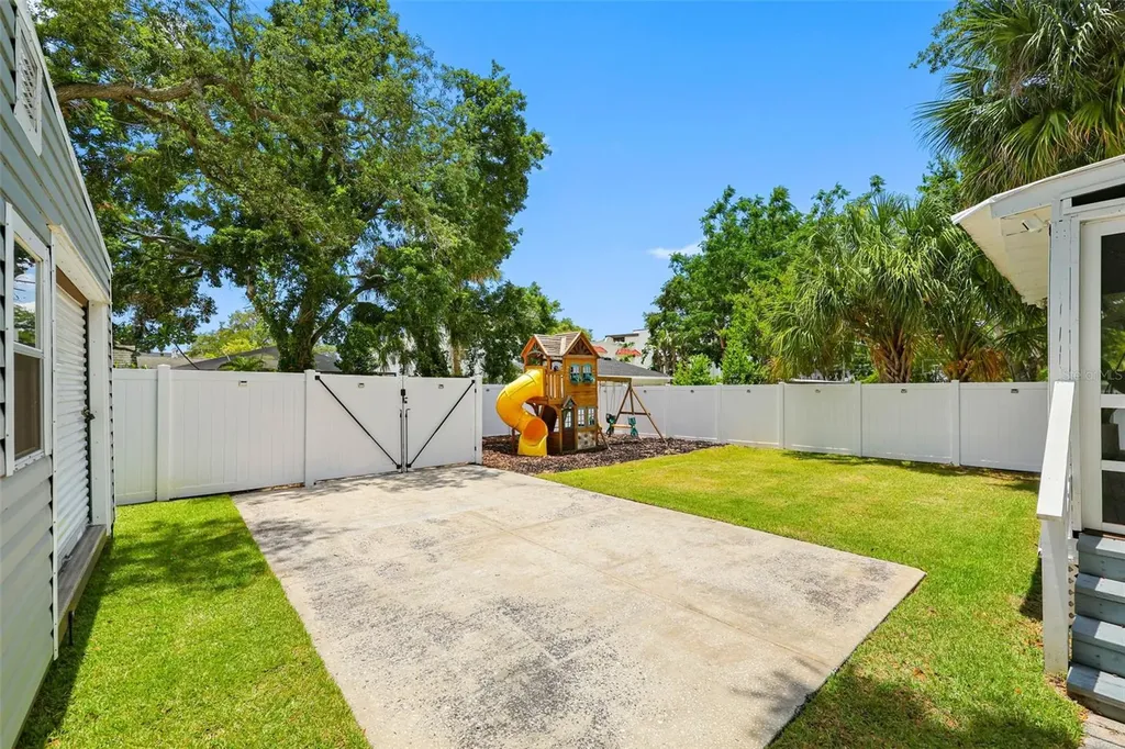 414 W Amelia Avenue Tampa FL 33602