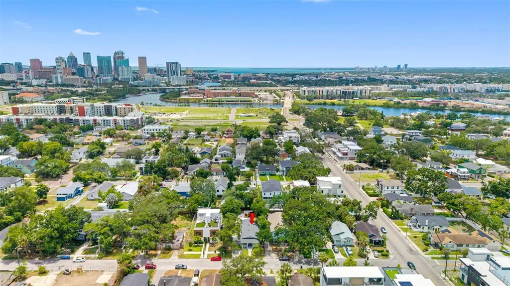 414 W Amelia Avenue Tampa FL 33602