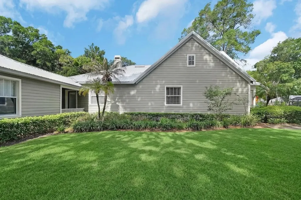 411 Garden Street Lake Helen FL 32744