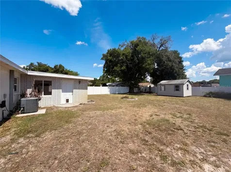 2234 Avenue B NW Winter Haven FL 33880