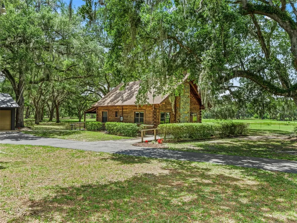 4801 County Road 575 Bushnell FL 33513