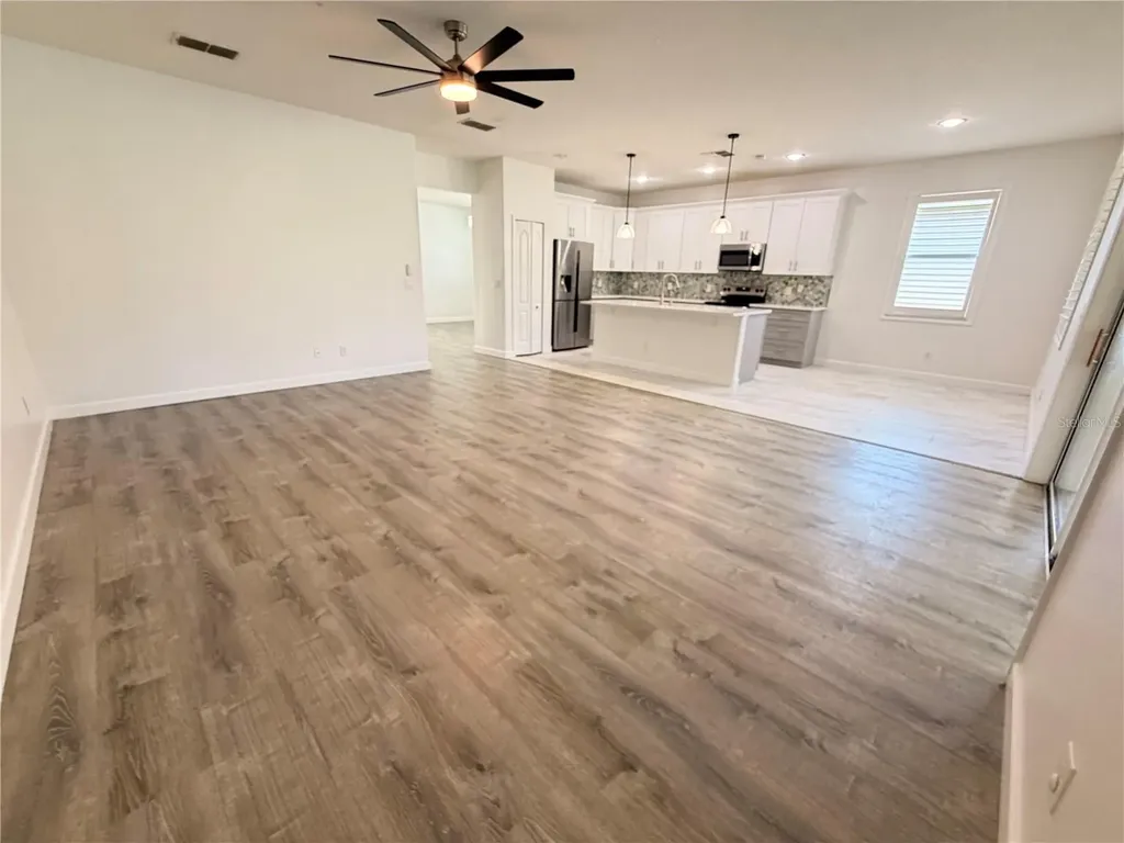 2347 Crosston Circle Orlando FL 32824