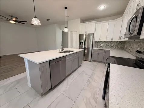 2347 Crosston Circle Orlando FL 32824