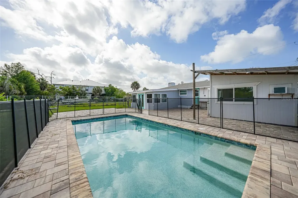 8164 Archie Street Englewood FL 34224