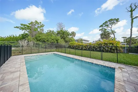 8164 Archie Street Englewood FL 34224