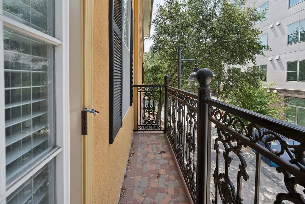 325 NW 14th Street Gainesville FL 32603