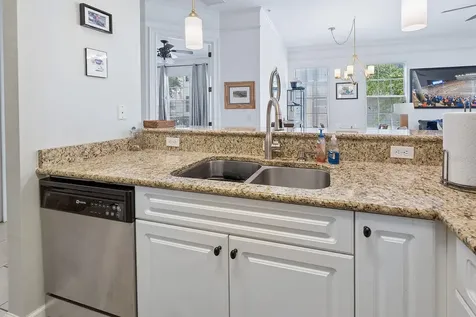 325 NW 14th Street Gainesville FL 32603