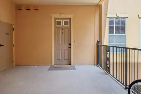 325 NW 14th Street Gainesville FL 32603