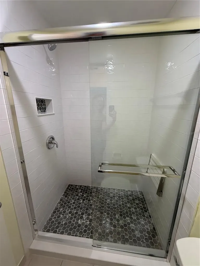 442 Meadowood Boulevard Fern Park FL 32730