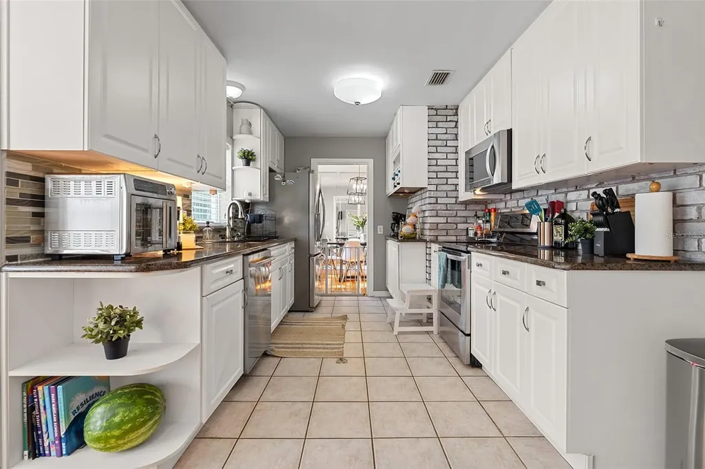 1065 Gregory Drive Maitland FL 32751