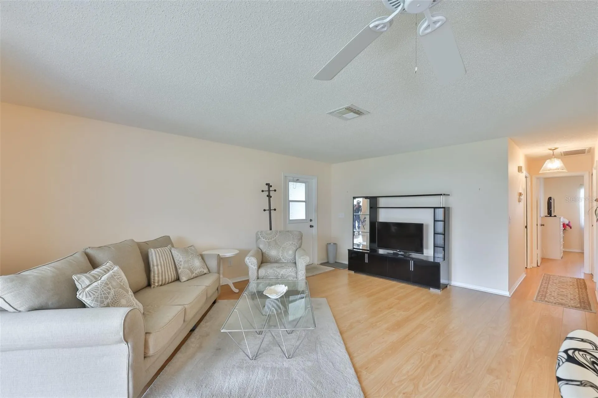 109 Glendower Circle Sun City Center FL 33573