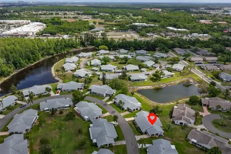 109 Glendower Circle Sun City Center FL 33573