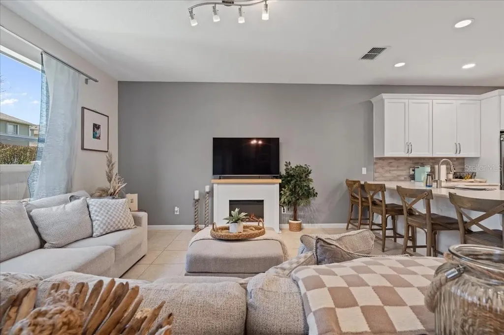 3271 Titanic Circle Indialantic FL 32903