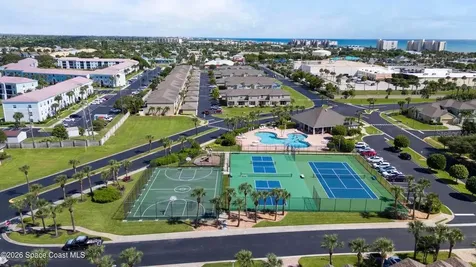 3271 Titanic Circle Indialantic FL 32903