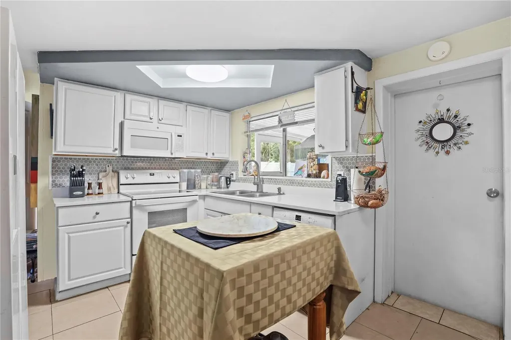 9210 Unicorn Avenue Port Richey FL 34668