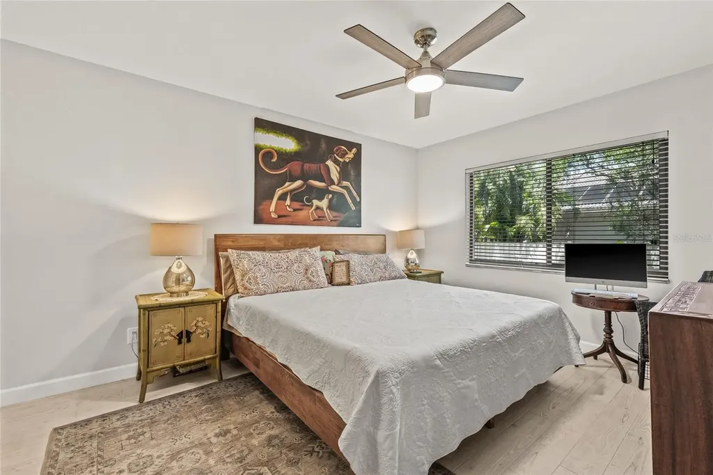 476 Santa Cruz Place NE St Petersburg FL 33703