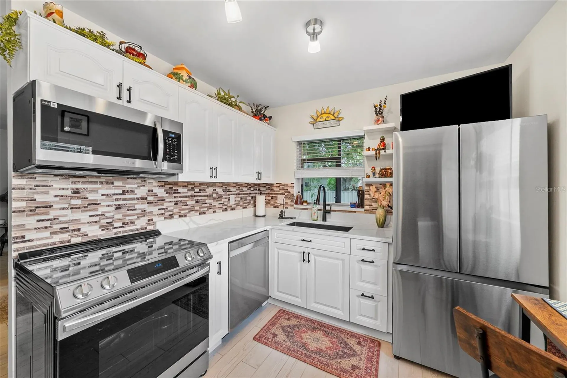 476 Santa Cruz Place NE St Petersburg FL 33703