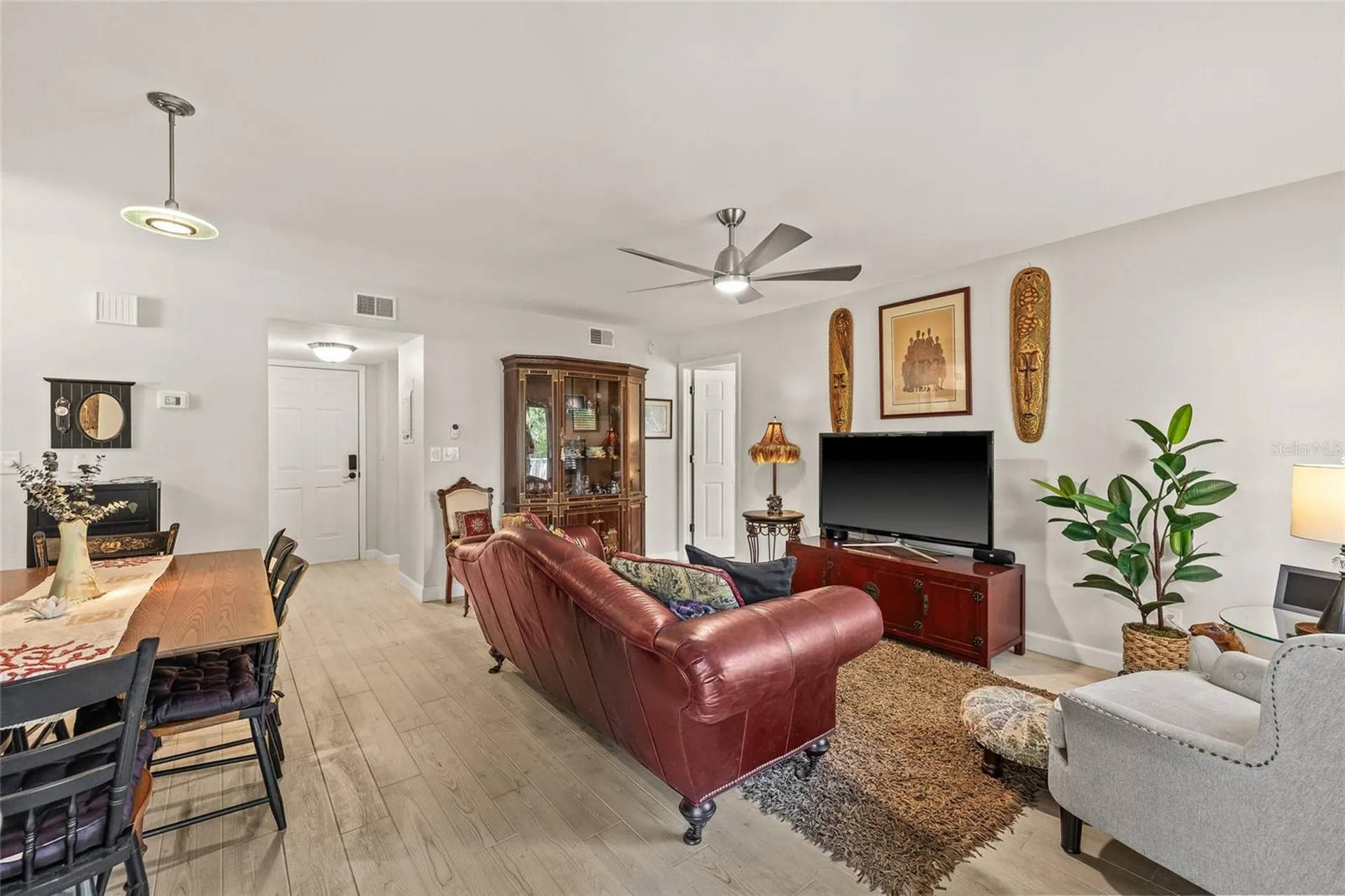 476 Santa Cruz Place NE St Petersburg FL 33703