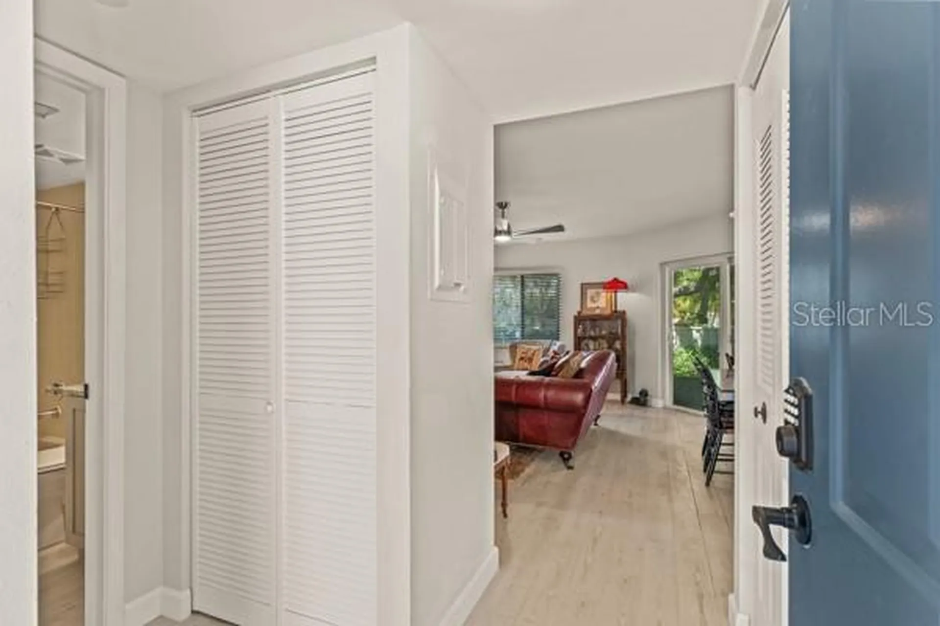 476 Santa Cruz Place NE St Petersburg FL 33703