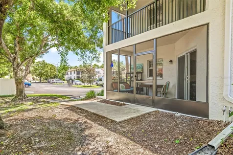 476 Santa Cruz Place NE St Petersburg FL 33703
