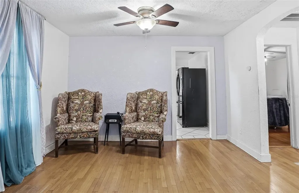 1433 De Leon Street Clearwater FL 33756