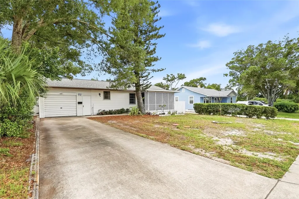 1433 De Leon Street Clearwater FL 33756