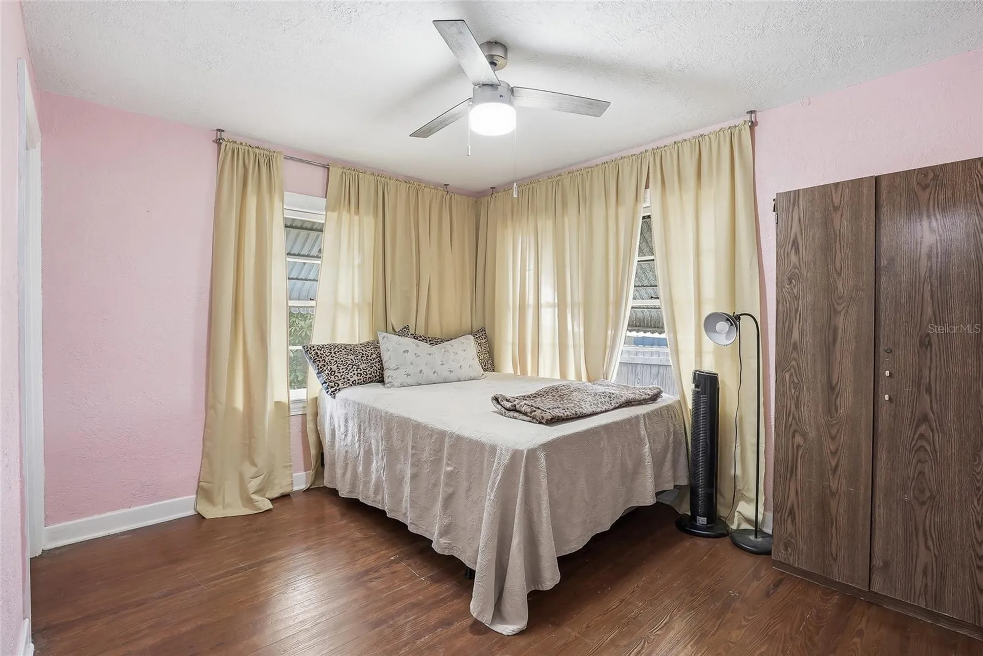 1433 De Leon Street Clearwater FL 33756