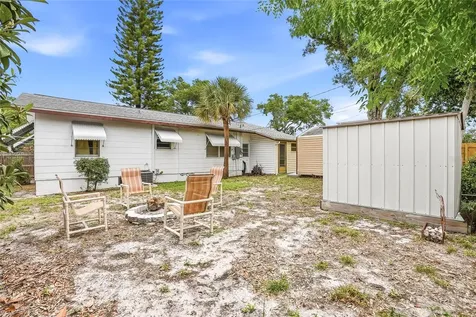 1433 De Leon Street Clearwater FL 33756