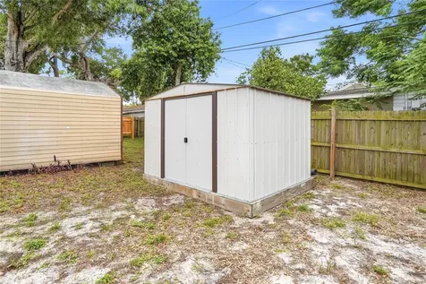 1433 De Leon Street Clearwater FL 33756