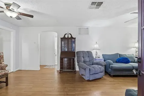 1433 De Leon Street Clearwater FL 33756