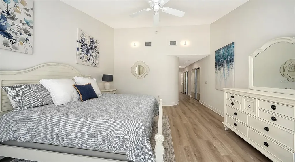 3460 Winding Oaks Drive Longboat Key FL 34228