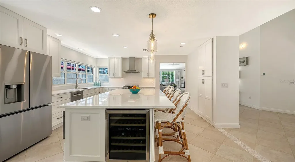 3460 Winding Oaks Drive Longboat Key FL 34228