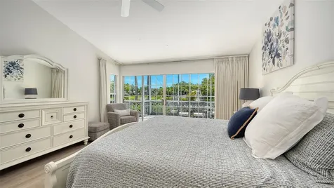 3460 Winding Oaks Drive Longboat Key FL 34228