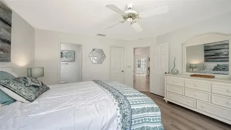 3460 Winding Oaks Drive Longboat Key FL 34228