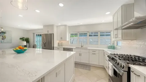 3460 Winding Oaks Drive Longboat Key FL 34228