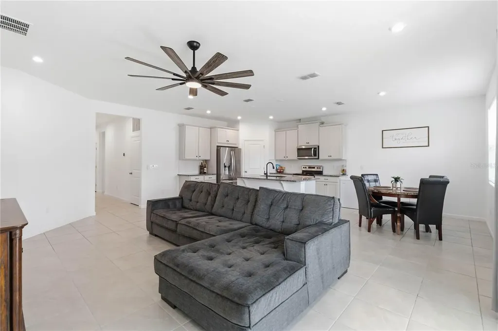 905 Honey Petal Lane Deland FL 32720