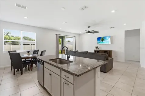 905 Honey Petal Lane Deland FL 32720